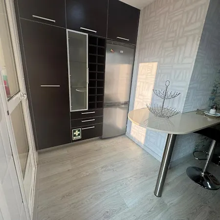 Modern In Al-sakia Village Appartamento